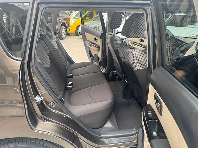 2009 kia soul 165.417km - afbeelding 17 van  27