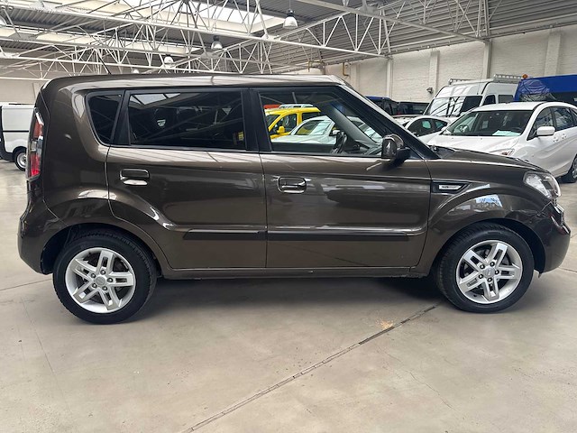 2009 kia soul 165.417km - afbeelding 11 van  19