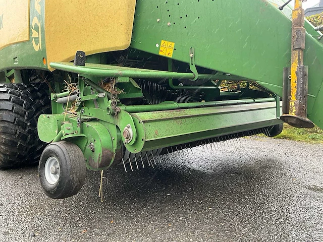 2009 krone big pack 1270 xc multi-bale balenbal - afbeelding 4 van  32