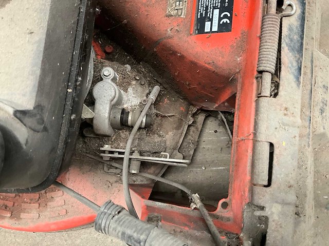 2009 kubota w721pro-j grasmaaier - afbeelding 4 van  7