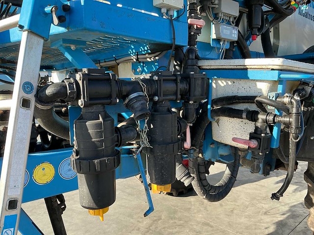 2009 lemken albatros 40/33 veldspuit - afbeelding 8 van  28