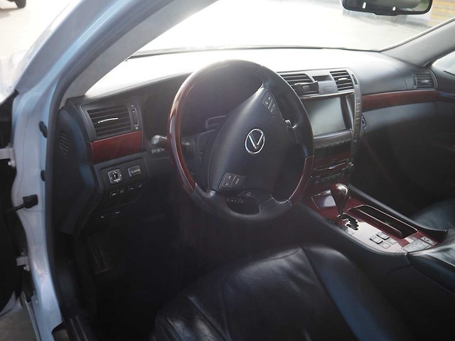 2009 lexus ls600hl personenauto - afbeelding 61 van  61
