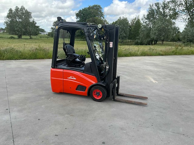 2009 linde e16c vorkheftruck met 2020 accu - afbeelding 1 van  116
