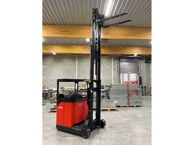 2009 linde r14cs reach truck - afbeelding 9 van  16