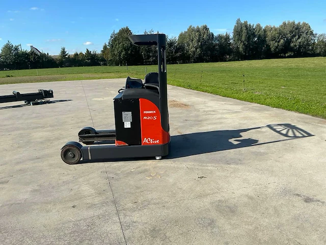 2009 linde r20s reach truck - afbeelding 12 van  86