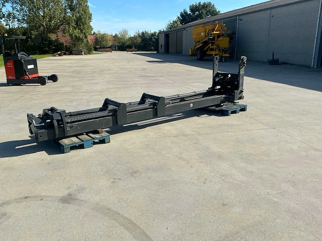2009 linde r20s reach truck - afbeelding 63 van  86