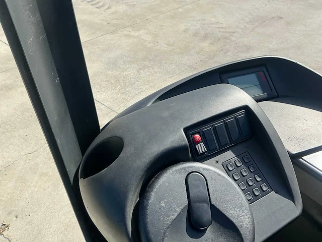 2009 linde r20s reach truck - afbeelding 44 van  89