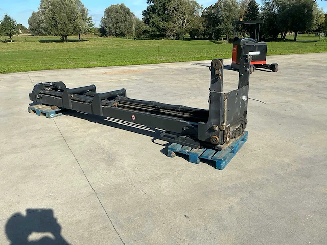 2009 linde r20s reach truck - afbeelding 89 van  89