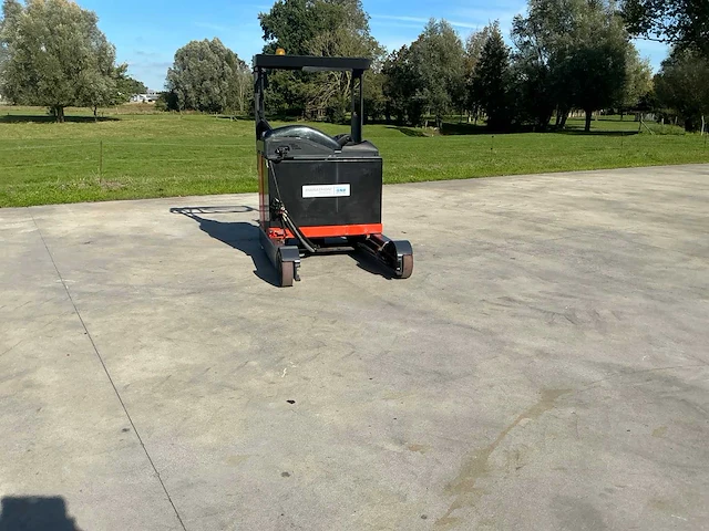 2009 linde r20s reach truck - afbeelding 78 van  89