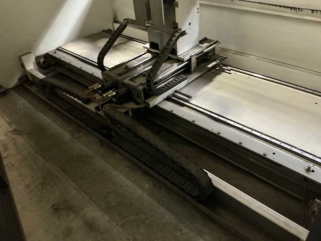 2009 lvd easy-form ppeb 220/40 cnc-kantbank - afbeelding 29 van  29
