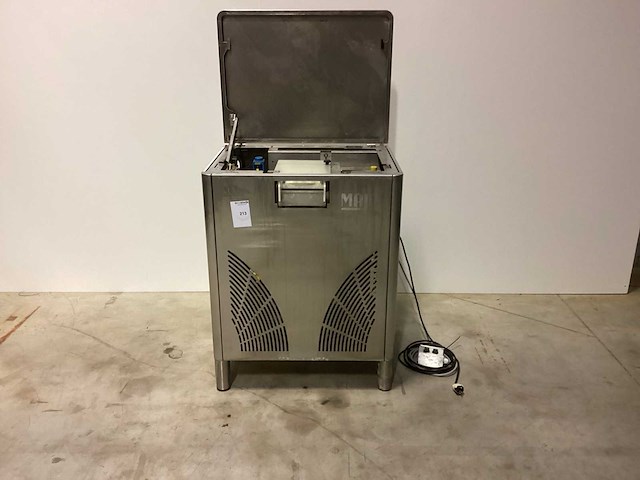 2009 maja sa 215 ijsmachine - afbeelding 2 van  9