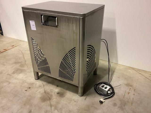 2009 maja sa 215 ijsmachine - afbeelding 7 van  9