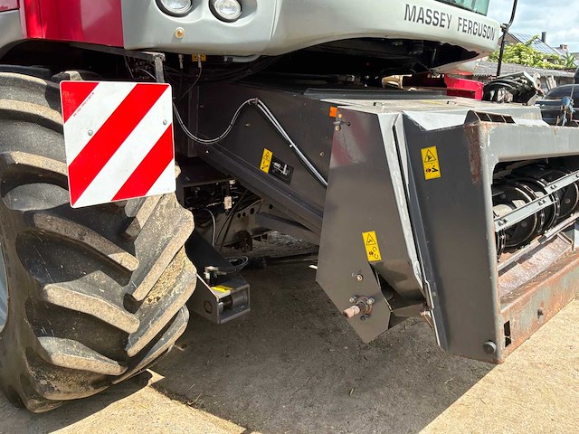 2009 massey ferguson centora 7280 al combine harvester met 25 ft snijstang, trolley en koolzaadapparatuur - afbeelding 2 van  30