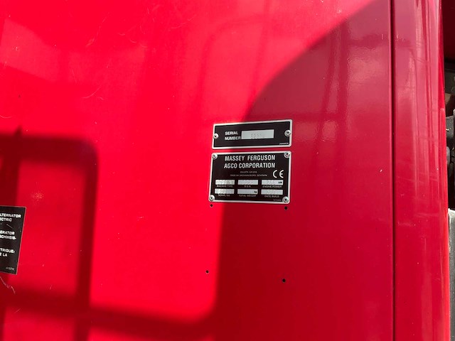 2009 massey ferguson centora 7280 al combine harvester met 25 ft snijstang, trolley en koolzaadapparatuur - afbeelding 4 van  66