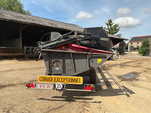 2009 massey ferguson centora 7280 al combine harvester met 25 ft snijstang, trolley en koolzaadapparatuur - afbeelding 44 van  66