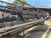 2009 massey ferguson centora 7280 al combine harvester met 25 ft snijstang, trolley en koolzaadapparatuur - afbeelding 58 van  66