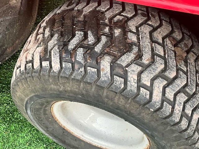 2009 massey ferguson mf36 -15rd zitmaaier - afbeelding 13 van  15