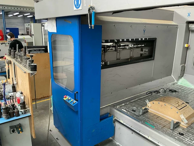 2009 mécanuméric cnc-portaalfrees cnc freesmachine - afbeelding 9 van  52