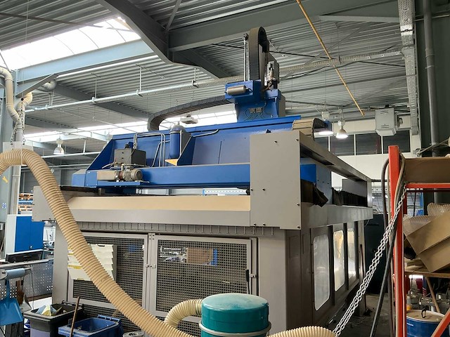 2009 mécanuméric cnc-portaalfrees cnc freesmachine - afbeelding 17 van  30