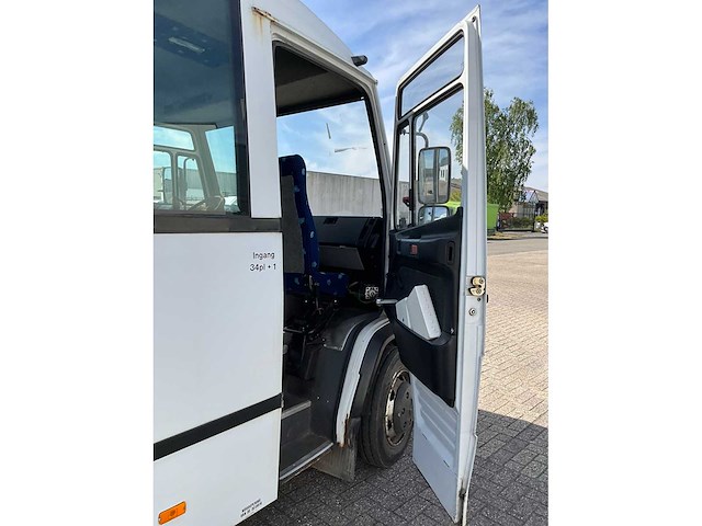 2009 mercedes-benz vario bus - afbeelding 2 van  22