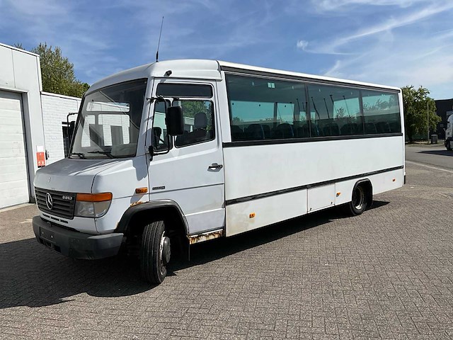2009 mercedes-benz vario bus - afbeelding 12 van  22