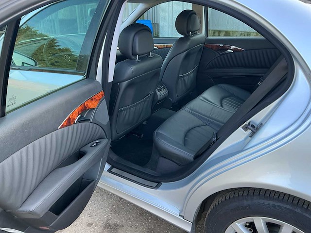 2009 mercedes e 220 cdi personenauto - afbeelding 11 van  29