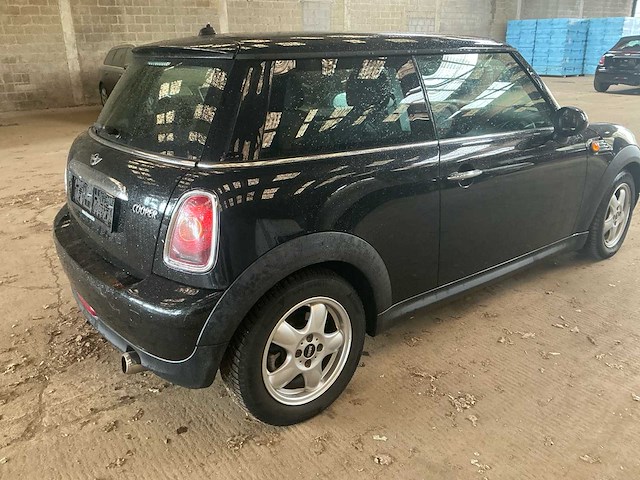 2009 mini cooper personenauto - afbeelding 12 van  16
