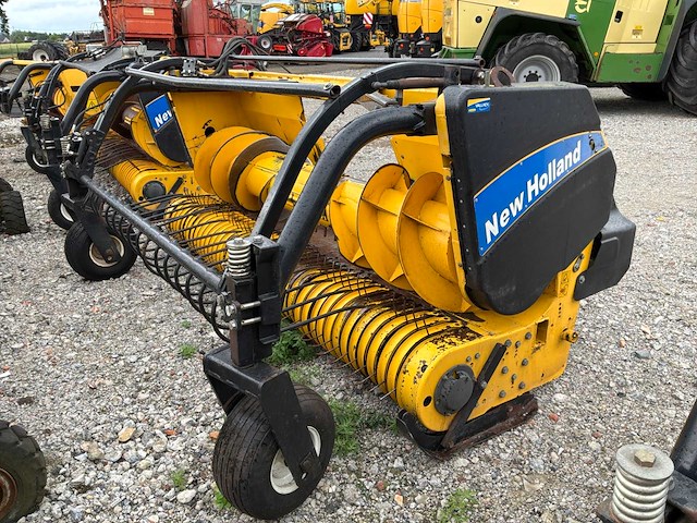 2009 new holland 273 gras pick-up - afbeelding 1 van  8