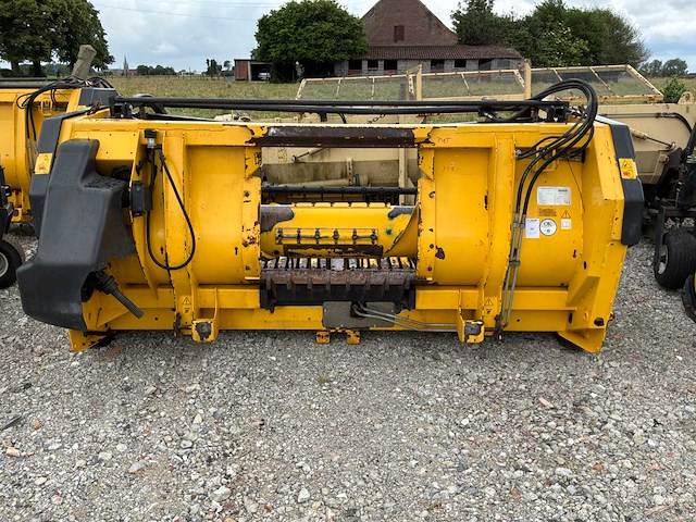 2009 new holland 273 gras pick-up - afbeelding 6 van  8