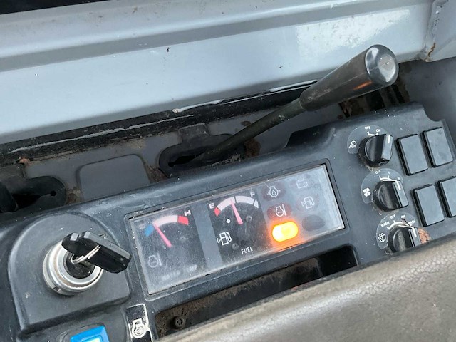 2009 new holland e27.2 sr - minigraafmachine - afbeelding 7 van  25