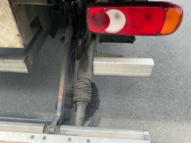 2009 nissan atleon tk5615 bakwagen - afbeelding 7 van  46