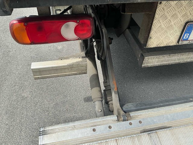 2009 nissan atleon tk5615 bakwagen - afbeelding 8 van  46