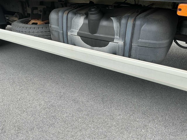 2009 nissan atleon tk5615 bakwagen - afbeelding 13 van  46