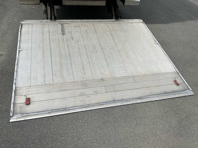 2009 nissan atleon tk5615 bakwagen - afbeelding 37 van  46
