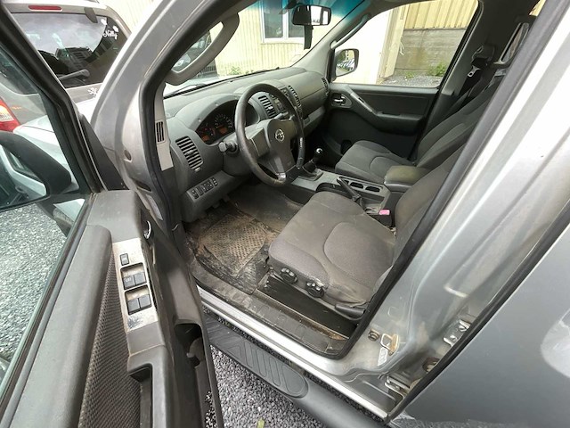 2009 nissan navara - bedrijfswagen - afbeelding 8 van  22