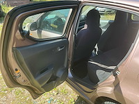 2009 nissan pixo personenauto - afbeelding 11 van  33