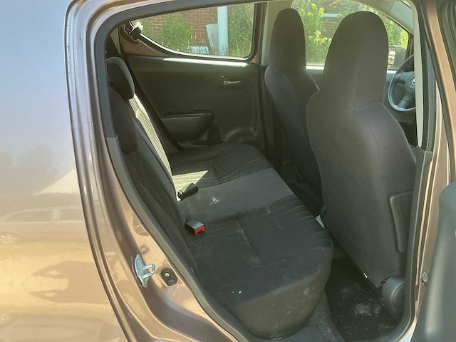 2009 nissan pixo personenauto - afbeelding 15 van  33