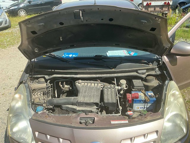 2009 nissan pixo personenauto - afbeelding 18 van  33