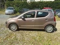 2009 nissan pixo personenauto - afbeelding 12 van  33