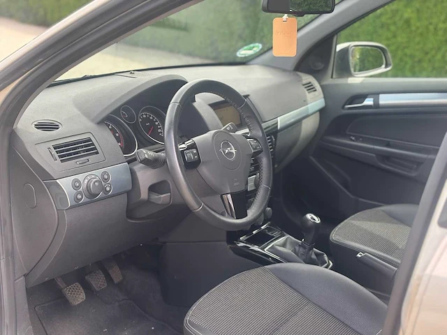 2009 opel astra stationwagen 1,7 cdti – 110 pk – 168.965 km – diesel - afbeelding 14 van  16