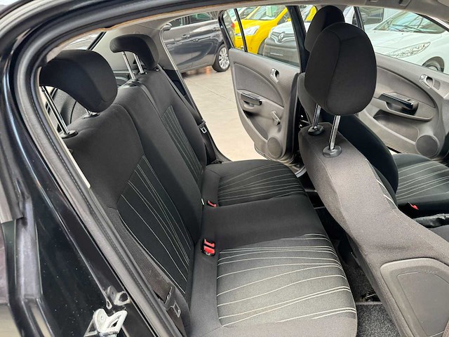 2009 opel corsa - 130000km - afbeelding 8 van  18