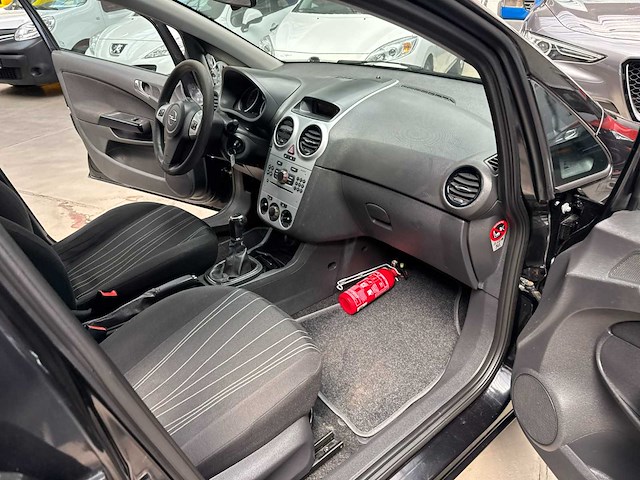 2009 opel corsa - 130000km - afbeelding 9 van  18