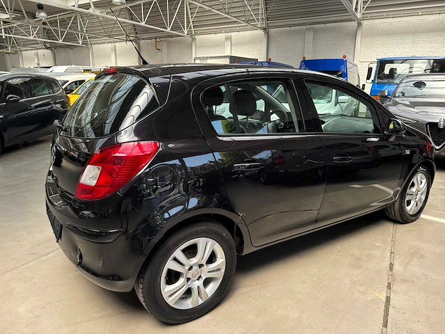 2009 opel corsa - 130000km - afbeelding 15 van  18