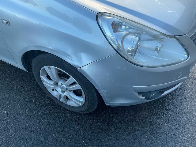 2009 opel corsa personenauto - afbeelding 8 van  44