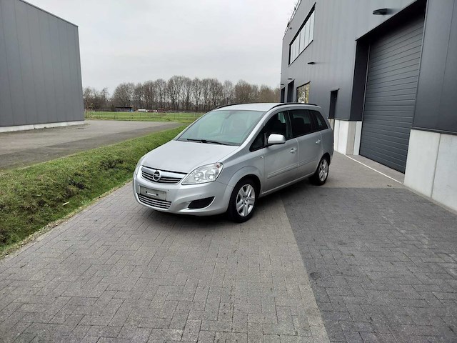 2009 opel zafira monocab - 7 personen - 1.6 benzine - afbeelding 1 van  54