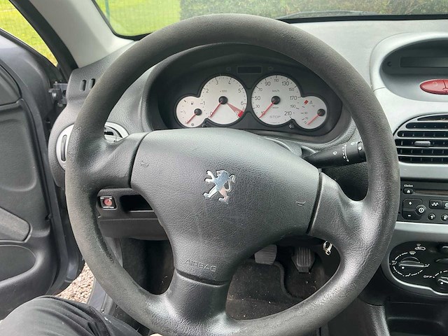 2009 peugeot 206 - afbeelding 17 van  30
