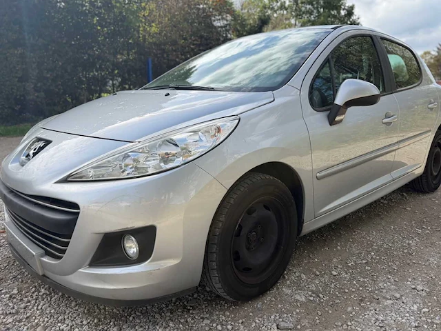 2009 peugeot 207 1.6 vti 120 automaat – 89.245 km – 5-deurs – trekhaak - afbeelding 1 van  31