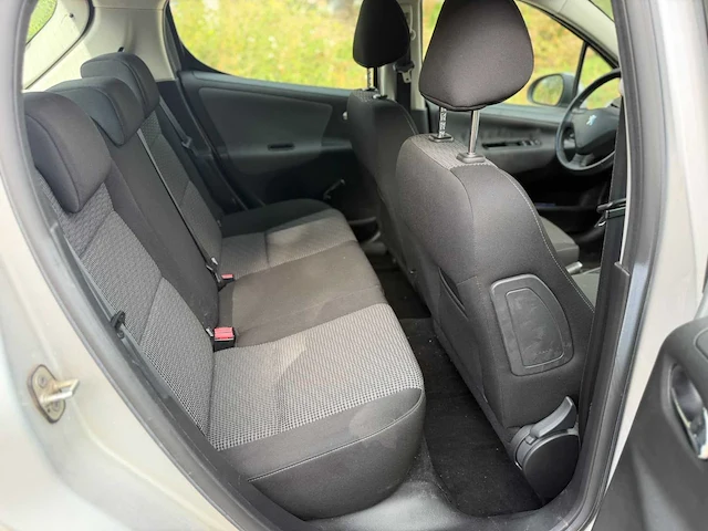 2009 peugeot 207 1.6 vti 120 automaat – 89.245 km – 5-deurs – trekhaak - afbeelding 14 van  31