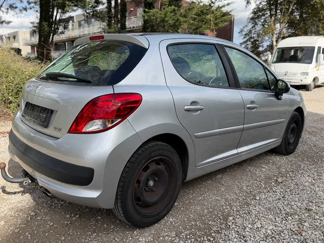 2009 peugeot 207 1.6 vti 120 automaat – 89.245 km – 5-deurs – trekhaak - afbeelding 27 van  31