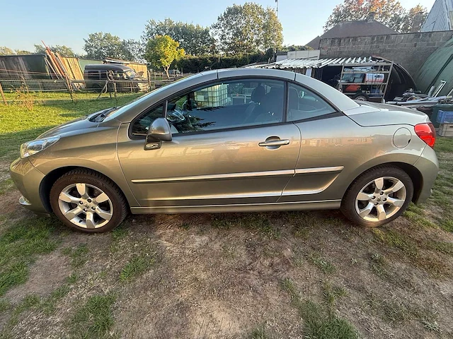 2009 peugeot 207 cc cabrio 1.6 personenauto - afbeelding 15 van  17